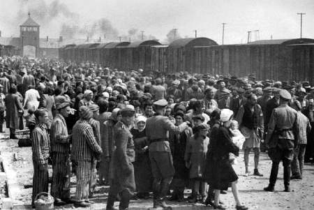 80 Años Después: La Memoria del Holocausto Frente al Nuevo Antisemitismo