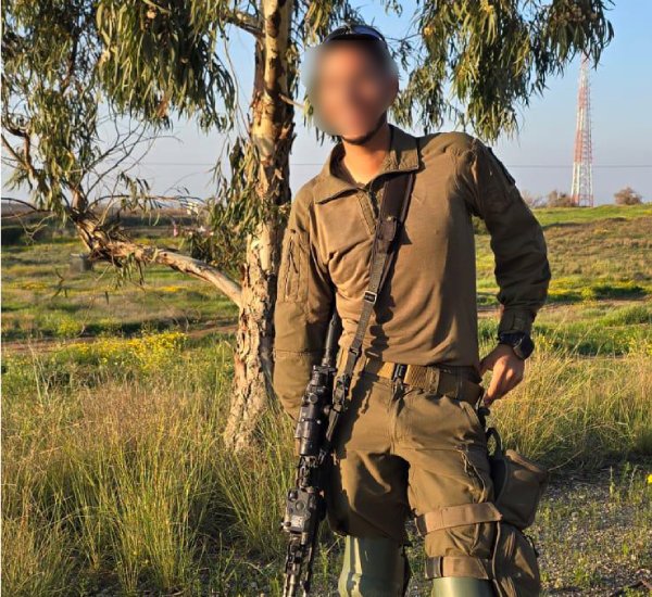 Desde Gaza hasta la esperanza: Entrevista con un soldado solitario en rehabilitación